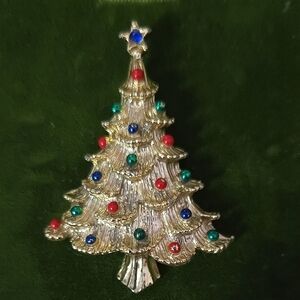Vintage Gerry's Christmas Tree Brooch